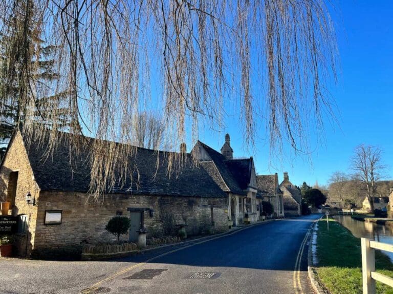 Cotswolds guided tour from London