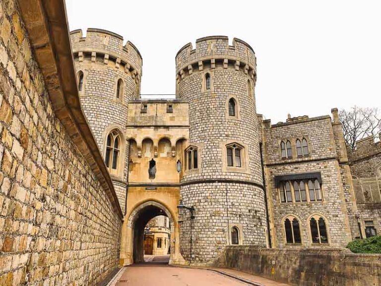 stonehenge and windsor tours