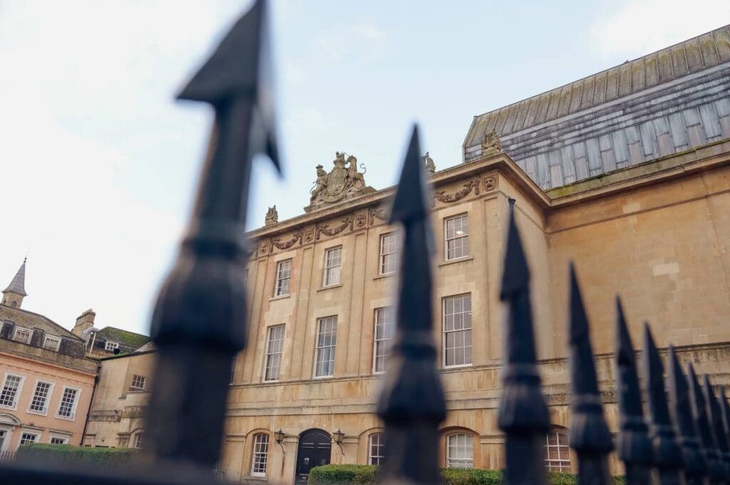 House in Beauford Square in Bath, where the series Bridgerton was filmed.