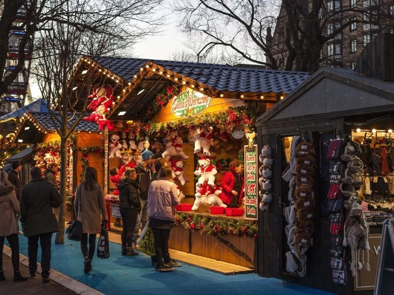 Christmas Markets in Salisbury and Winchester by Anderson Tours from London.