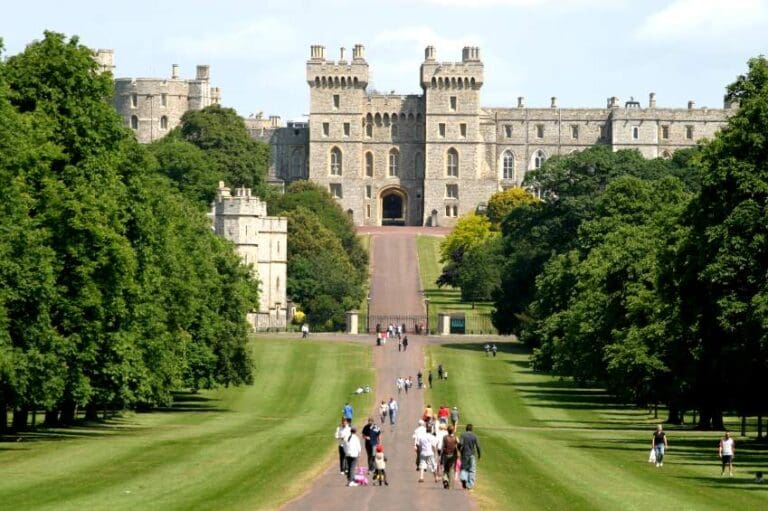 Windsor Castle - Long walk