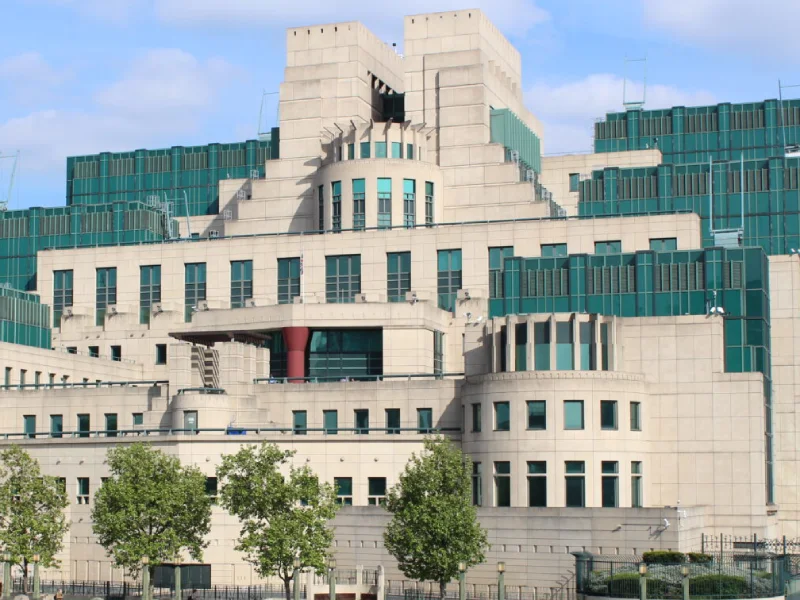 James Bond film locations walking tour in London, by Brit Movie Tours.