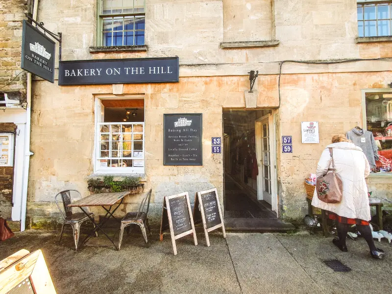 Bakery-on-the-Water located in the Cotswolds, Burton-on-the-Water - Serving fresh bakery and cake.