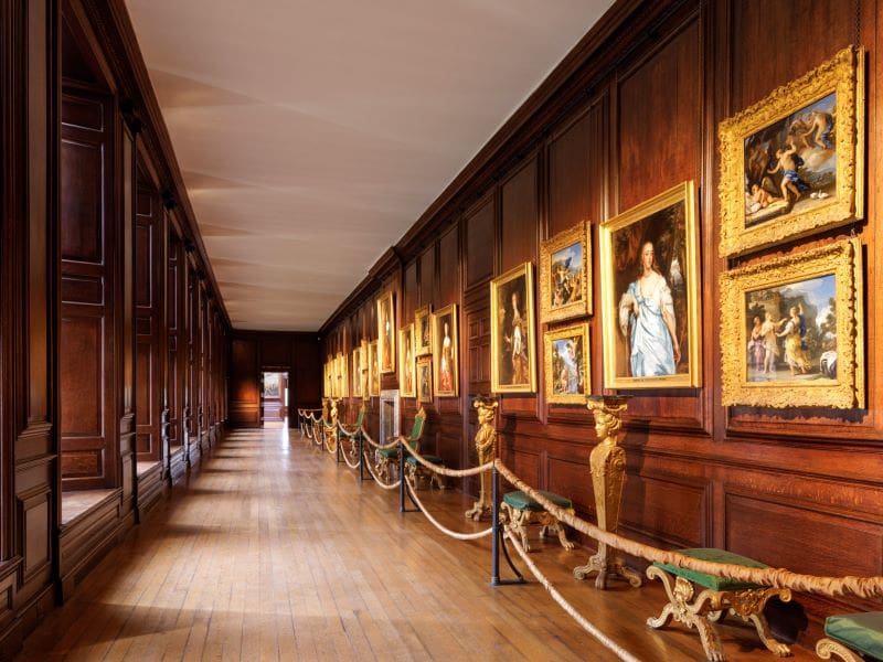 Inside Hampton Court Palace - Hallway. Hampton Court Palace tour from London with tickets included.