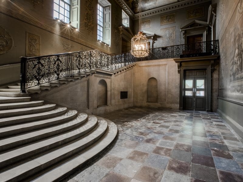 Hampton Court Palace inside the palace - Stairwell. Hampton Court Palace tour from London with tickets included.