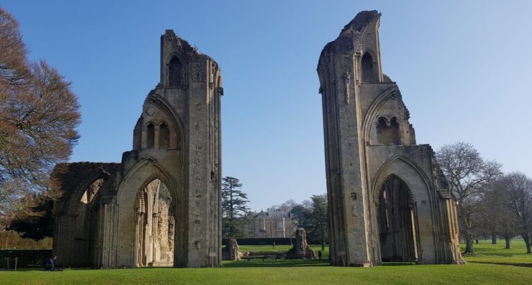 Glastonbury abbey - Glastonbury